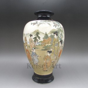 オールド薩摩 ( 魁山 ) 金襴手瑠璃地芸者文花瓶