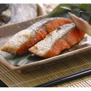 【送料無料】930115 北海道産 新巻鮭半身姿切身700g