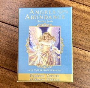  エンジェルオブアバンダンスオラクルカード−ANGELS of ABUNDANCE ORACLE CARDS / 占い カード占い タロット ヴィジョナリー カンパニー