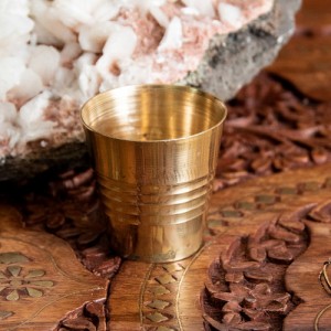  インドの礼拝用ブラス カップ 高さ：約4cm / 祭壇 ヨガ ボトル 容器 ステンレス アジアン食品 エスニック食材
