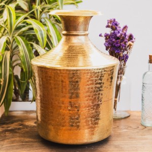  【送料無料】 ブラス製ガルチャ Ghalcha ネパール独特の水瓶 ラージサイズ 高さ41.5cm程度 / 水差し 水甕 花瓶 vase アジアン家具 イン