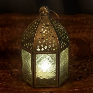  モロッコスタイルの透かし彫りLEDキャンドルランタン〔ロウソク風LEDキャンドル付き〕 〔ホワイト〕約13.5×8cm / キャンドルスタンド 