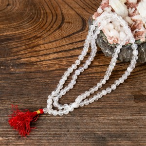  【送料無料】 インドの数珠 水晶 8mm珠 全長約92cm / ネックレス 首飾り アクセ アクセサリー アジア エスニック アンクレット ピアス 