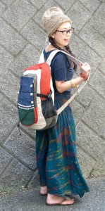  【送料無料】 ワイルドヘンプのカラフルバックパック / ジュート リュックサック インド バッグ かばん ポーチ エスニック アジア