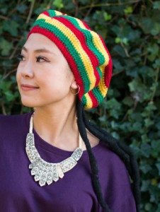  フェイクドレッド付きジャマイカハット / ラスタ ニット帽 ベレー TIRAKITA(ティラキタ) おもしろ アジア アジアン 面白 ネパール 帽子 