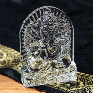  インドの神様 ガラス製ペーパーウェイト〔8.7cm×6.3cm〕 台座ガネーシャ / 文鎮 神様像 ヒンドゥー教 インド神様 置物 エスニック アジ