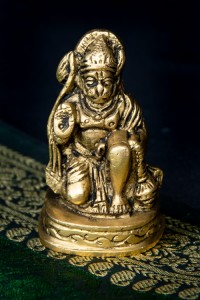  ブラス製 ハヌマーン坐像 6.5cm / 神様像 ラーマーヤナ 猿族の王子様 インド 置物 エスニック アジア 雑貨