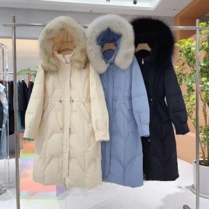 冬季新作の90％ダウンジャケット女性中長白鴨の毛布のようなゆるいデザインキツネの大きなファーカラー韓国スタイルコート
