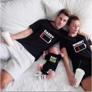 親子コーデ ベビー 3人家族 お揃い 服 ロンパース 赤ちゃん パパ ママ 綿100％ 半袖Tシャツ リンクコーデ カバーオール 半袖 可愛い レデ