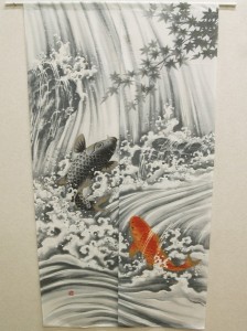 日本画風 縁起物のれん鯉の滝登り こいのたきのぼり グレー85×150cm 送料無料