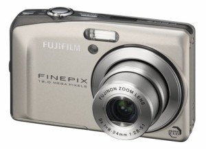 FUJIFILM デジタルカメラ FinePix (ファインピックス) F60fds シルバー FX-(中古品)