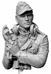 ヤングミニチュア 1/10 WW2 ドイツ武装親衛隊 戦車兵下士官 胸像 レジンキット YM18100 (人)