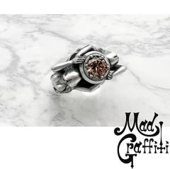 Mad Graffiti �}�b�h�O���t�B�e�B ���C�f�B�A���X M �����O �����Y�����O �V���o�[ �V���o�[�����O �����Y �j�� �ގ� �v �U�� �a���� �L