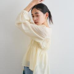 ビス（VIS）/【洗える】シャーリングブラウス