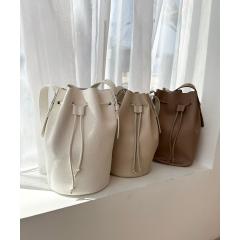 �}�W�F�X�e�B�b�N���S��/�����n���h���g�[�g