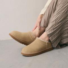 �r���[�e�B�[�����[�X ���i�C�e�b�h�A���[�Y�iBEAUTY&YOUTH�j/�y����EXCLUSIVE�z��UGG���N���V�b�N �}�C�N�� �V���[�g�u�[�c/�X���b�|��