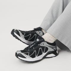 �r���[�e�B�[�����[�X ���i�C�e�b�h�A���[�Y�iBEAUTY&YOUTH�j/�y����EXCLUSIVE�z��Salomon��XT�|WHISPER �u���b�N/�X�j�[�J�[