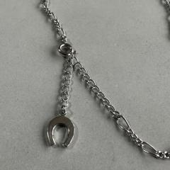 �X�^�C�i�[�Y�iSteiners�j/�y�A���N���b�g�z�`�F�[���A���N���b�g