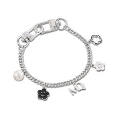 �}���[�N�����g�iMARY QUANT�j/���j�[�p�[�c �o�b�O�`���[��