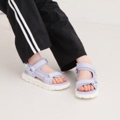 �s���N���e�iPINK�|latte�j/�r�[�`�X�|�[�c�T���_��