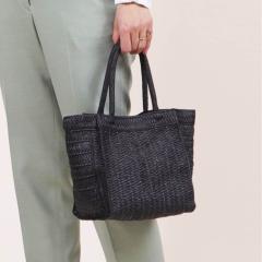 �x�[�X/�����o�b�O