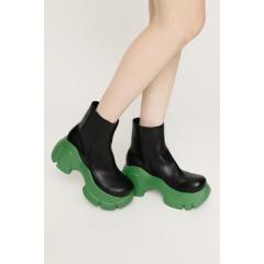 スライ(SLY)/【中町 綾さん着用アイテム】COLOR SOLE SHORT ブーツ スライ(SLY)/【中町 綾さん着用アイテム】COLOR SOLE SHORT ブーツ