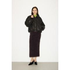 スライ(SLY)/【THROW】BIG SHAGGY I LINE スカート スライ(SLY)/【THROW】BIG SHAGGY I LINE スカート