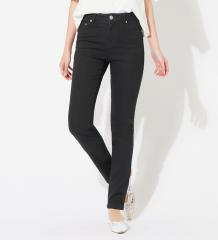 �A���b�^�ialotta�j/  ���r�X�g���b�`�X�L�j�[�f�j���p���c 