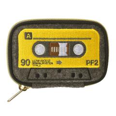 �o�b�N���[�h�t�@�~���[/pgdesign �s�[�W�[�f�U�C�� PUPU FELT �J�[�h�P�[�X