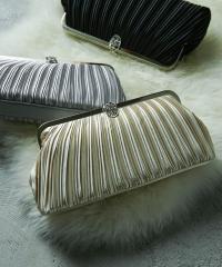 �j�A�i/�p�[�e�B�[ �N���b�`�o�b�O