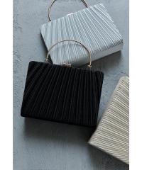 �j�A�i�iniana�j/�T�e���v���[�c�n���h�o�b�O