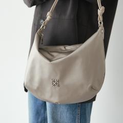 ���V�b�g�irusset�j/�N���E�Y�i�C���� ���E���h2WAY�V�����_�[�o�b�O(CE�|1621)