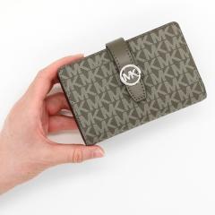 �}�C�P���E�R�[�X�iMichael Kors�j/GREENWICH MD TAB ZA WALLET �E�H���b�g