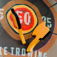 5050WORKSHOP �������Q�[��  �A�b�N�X�X���[�C���O �|�b�v�A�b�v�� ���S�ɗV�ׂ� 5050WORKSHOP AXE THROWING