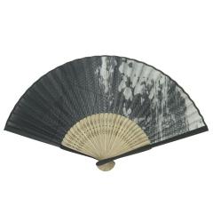 ��q H�� ������i���낱����j �͗l ���� �N�[�� ���������� �ԉΑ�� �čՂ� �~�x�� �悳���� �G�C�T�[ ���΂�̒��ɏ�����āc