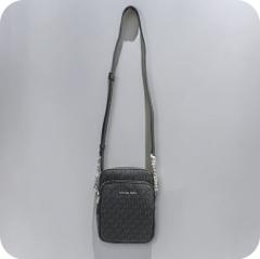�}�C�P���R�[�X MICHAEL KORS �V�����_�[�o�b�O 35F1STVC2B-BLACK ���f�B�[�X �u���b�N