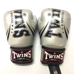 新品 正規 TWINS 本格ボクシンググローブ PU銀 /ムエタイ/ツインズ 新品 正規 TWINS 本格 ボクシンググローブ PU銀/サイズ選択/8/10/12/14