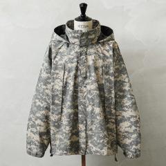 ���� USED �ČR ECWCS GEN3 LEVEL6 GORE-TEX �W���P�b�g ACU�iUCP�j�yCx�z�yI�z�b�~���^���[ �����Y �S�A�e�b�N�X �p�[�J�[ �h�� ���C��