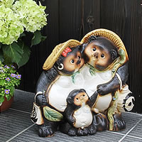 ���ʂ� �u�� ������ 11���t�@�~���[�K���N���̐M�y�� ������� �a�� ���� �y����z