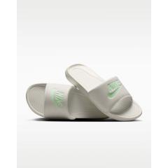 �i�C�L �V�����[�T���_�� ���f�B�[�X NIKE ���B�N�g���[ ���� �X���C�h ���� �X�|�[�c�T���_�� �V���[�Y ���f�B�[�X�T���_�� ���f�B�[�X