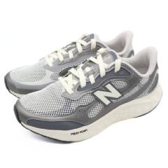 �j���[�o�����X New Balance MARIS TG4 2E �����Y �V���[�Y �X�j�[�J�[ �����j���O ���K�i
