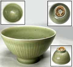 元時代から明時代　青磁　龍泉窯茶碗　大鉢 青磁茶碗　越州窯 唐物(D-65) 元時代から明時代 青磁 龍泉窯茶碗 大鉢 青磁茶碗 越州窯 唐物(D-65