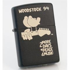 ZIPPO WOODSTOCK EbhXgbN 94 ubN}bg Wb|[C^[