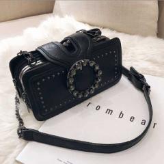 �V�����_�[�o�b�O �E�H���b�g�V�����_�[ �N���b�`�o�b�N �X�g�[�� �S�[�W���X �~�j �QWAY �J���[�o���G�[�V���� �Y�� ������ �����|�C��