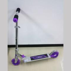 Radikal KICK SKATER LbNXP[^[ p[v