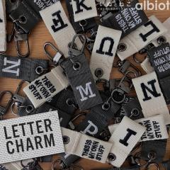 LETTER CHARM ���^�[�`���[��