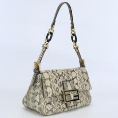 yÁztFfB(FENDI)  }}oPbg pC\ uh nhobO 8BR180 BBU AC{[NFAB us-2 ި