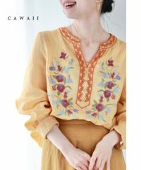 再入荷3月9日 彩り花刺繍のふんわりブラウストップス cawaii w60676ps S~L対応  Vネック 長袖 ロング袖 ふんわり 花刺繍 麻100 イエロー 