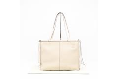 ��3���ȓ��ԕi�� �ɔ��i LOEWE ���G�x �N�b�V�����g�[�g �\�t�g�O���C���J�[�t �~�f�B�A�� �N�b�V�����g�[�g 309.12.W76 �g�[�g�o�b�O 