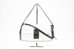 ��3���ȓ��ԕi�� ���i FENDI �t�F���f�B ���U�[ �o�P�b�g �c�C�X�g �V�����_�[�o�b�O 8BR821 2way�V�����_�[�o�b�O �z���C�g �u���b�N 